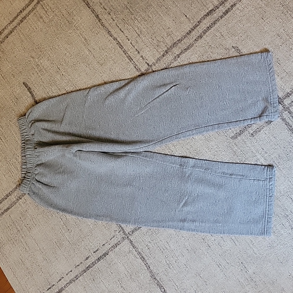 3 pairs of sweatpants